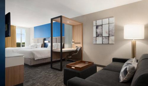 Suite, 2 Queen, Trundle bed, City view