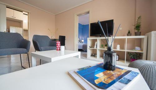 Apartment with Garden View