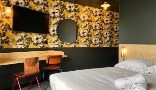 Large Double Room