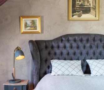 King Suite with Spa Bath