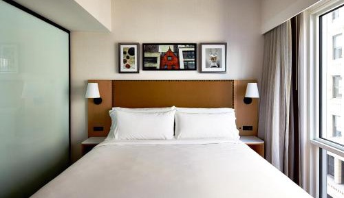 Standard King Room