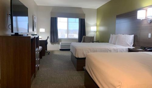 Queen Room with Two Queen Beds