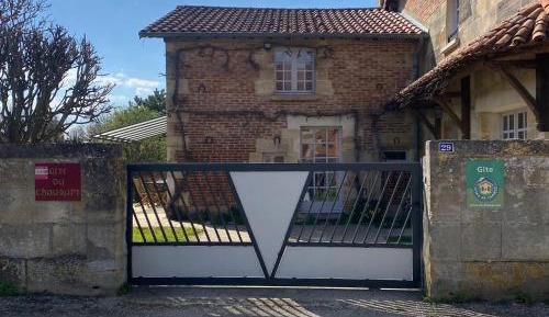 Holiday Home (6 Adults)
