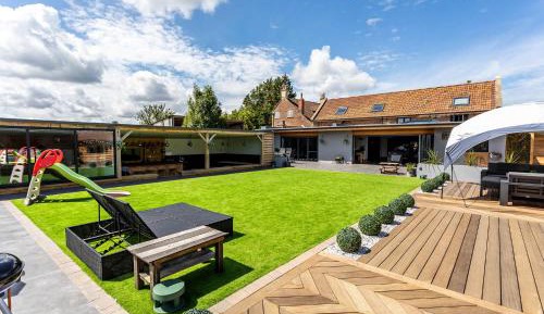 Six-Bedroom House
