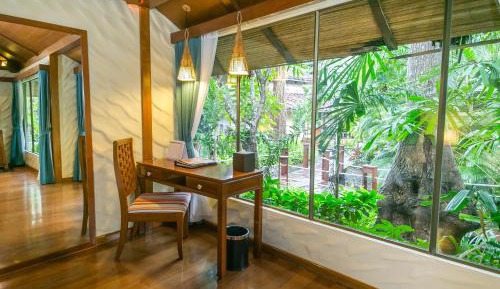 Premium Deluxe Cabana