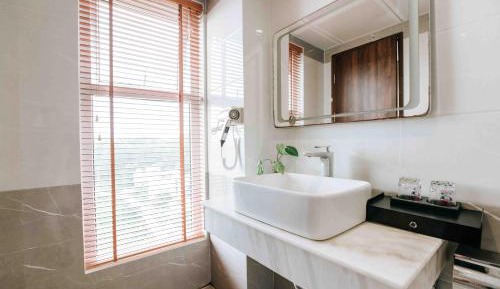 Deluxe Queen Room with Two Queen Beds