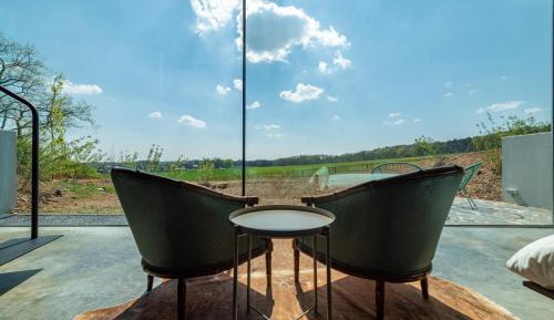 Studio with Garden View
