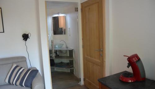 Standard Single Room with Shower