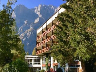 Standard Double Room with Balcony and Mountain View