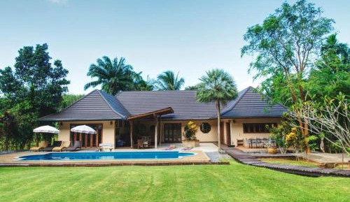 Villa with Private Pool