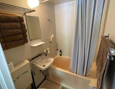Quadruple Room with Private Bathroom
