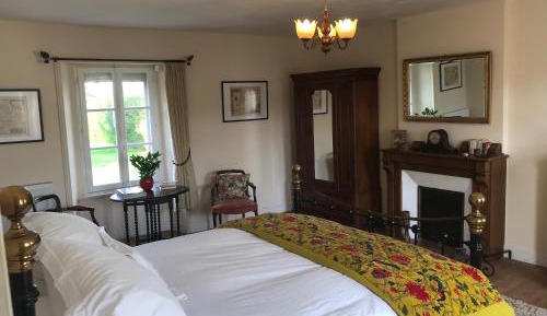 Queen Room with Garden View