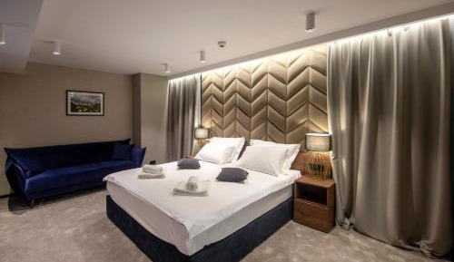 Superior King Room