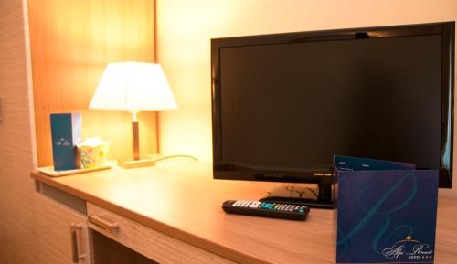 Double Room (1 Adult)