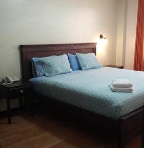 Single Room with Private Bathroom