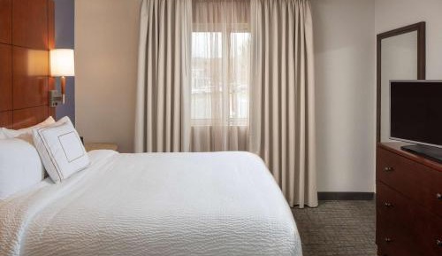 Two Bedroom Suite with Two Queen Beds