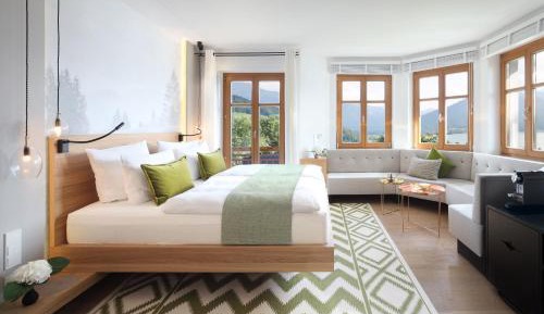 Superior Suite Tegernsee with Lake View - Building Tegernsee