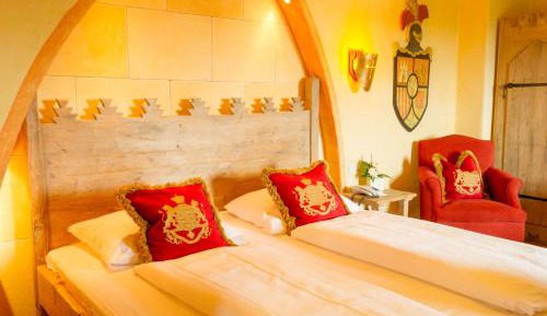 Single Room (1 Adult)