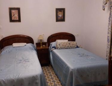 Twin Room with Private Bathroom