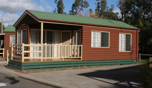 One-Bedroom Cabin
