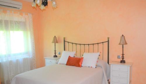 Triple Room with Private Bathroom
