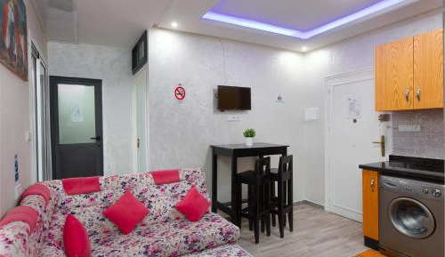 Studio Apartment with Sea View