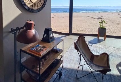 Villa - Beach Front