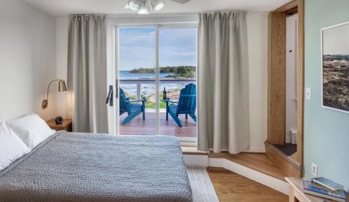Queen Room with Ocean View