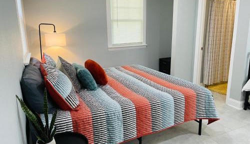 One-Bedroom House