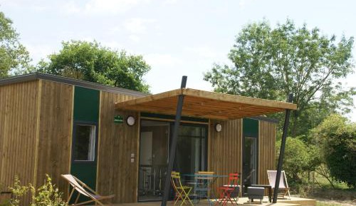 Cottages (4-8 Adults)