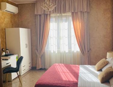 Large Double Room