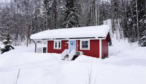 Three-Bedroom Holiday Home 