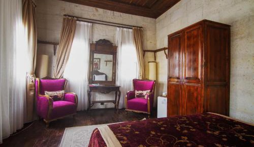 Family Room with Private Bathroom