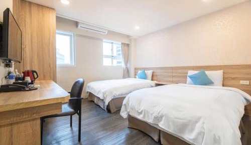 Deluxe Twin Room