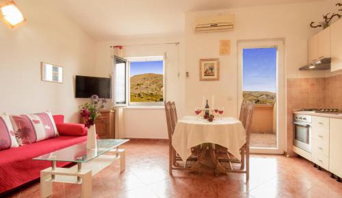 Apartment with Sea View