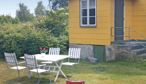 Two-Bedroom Holiday Home