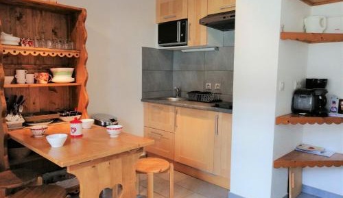 Apartment (4 Adults)