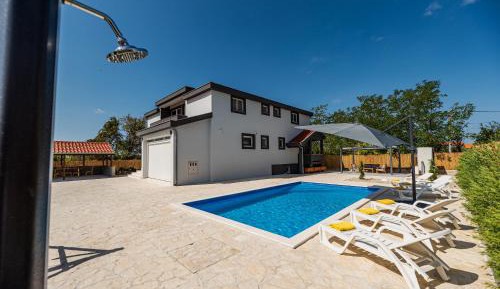 Villa with Private Pool