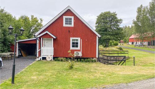 Two-Bedroom Holiday Home