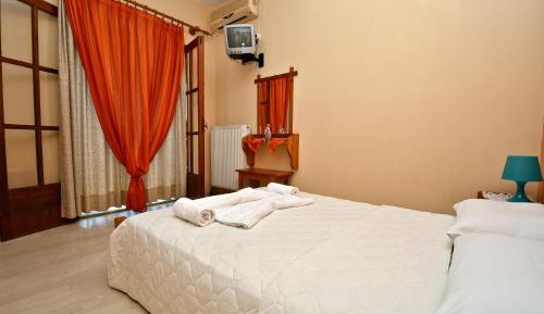 Two-Bedroom Apartment with Balcony