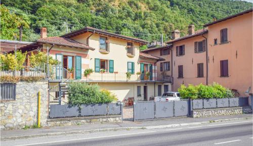 Four-Bedroom Holiday Home