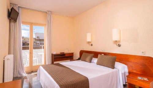 Double Room with Pool View