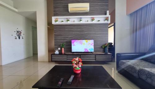 Three-Bedroom Apartment