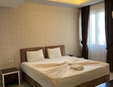 Large Single Room