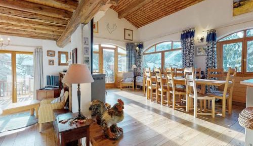 Apartment (10 Adults)