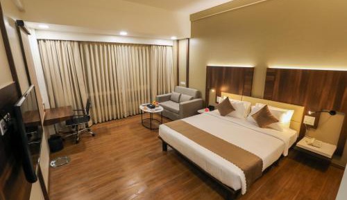 Deluxe King Room