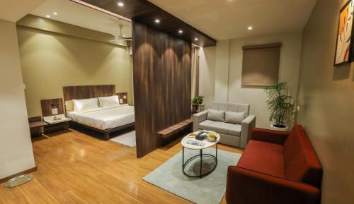 Superior King Room