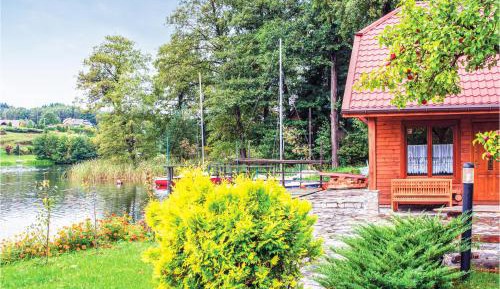 Three-Bedroom Holiday Home 