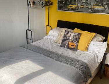 Double Room with Shared Bathroom