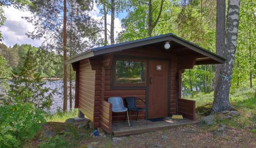 Standard Cabin with Shared Toilet and Shower